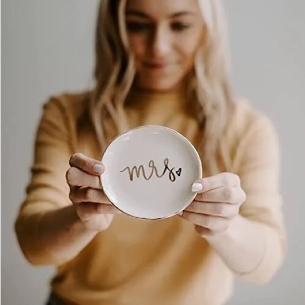 Mrs. Ring Dish - Picture 3 of 3